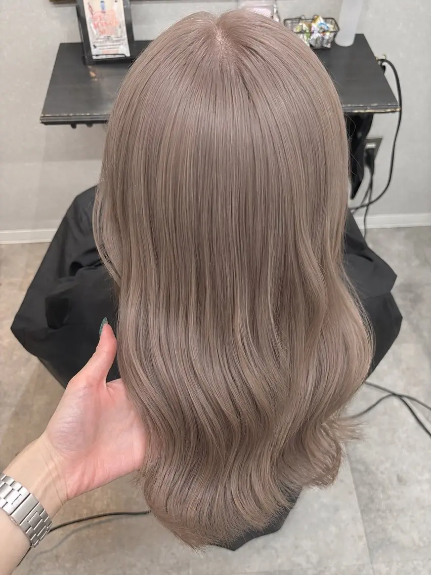 ロング カラー ヘアアレンジ ケアブリーチ🥣 縮毛矯正Ryokoのヘアスタイル