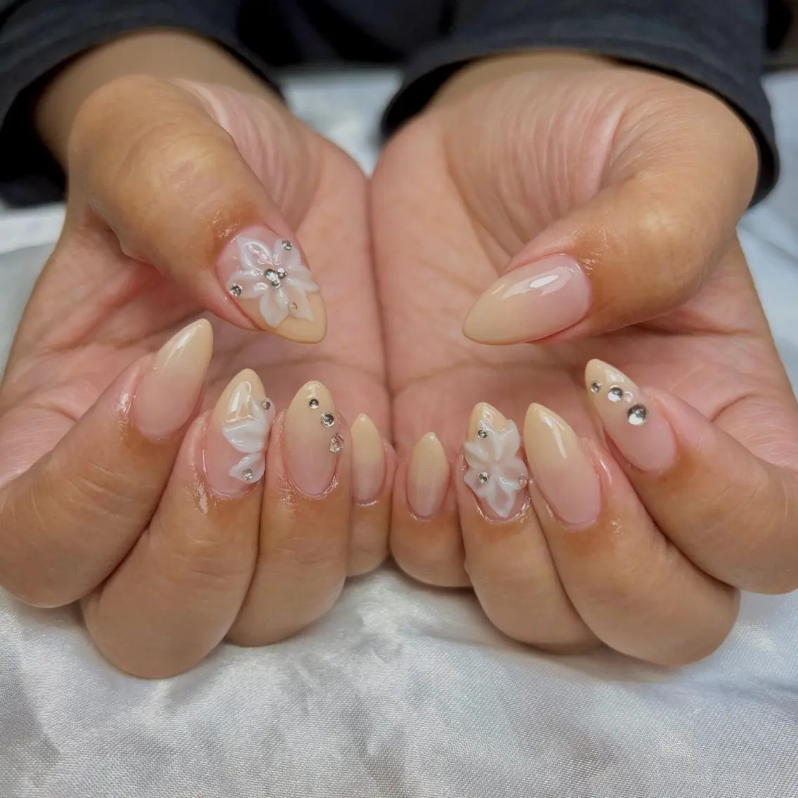 ネイル ハンドネイル yamane de  salonのネイルデザイン