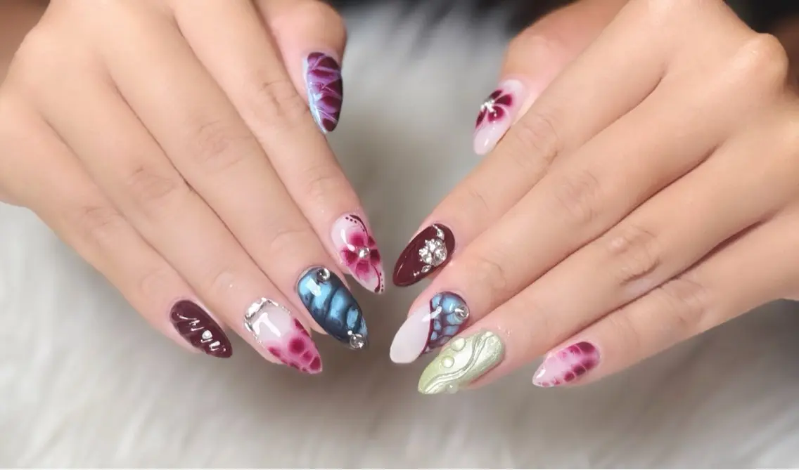 ネイル フレンチネイル 韓国ネイル マグネットネイル ニュアンスネイル オフィスネイル ハンドネイル Hi beauty 渋谷のネイルデザイン
