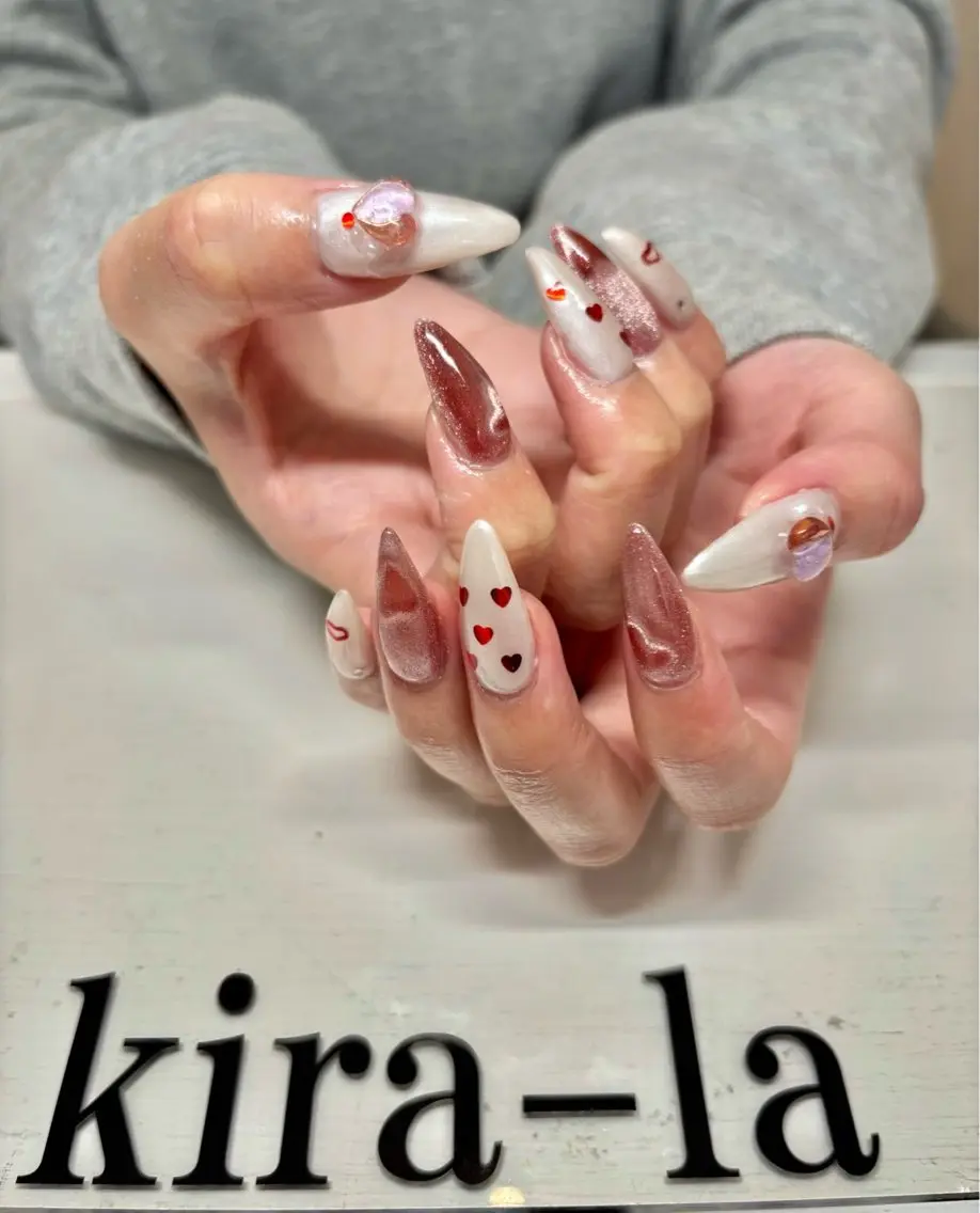ネイル ハート バレンタイン kira-la キララ･:*..のネイルデザイン