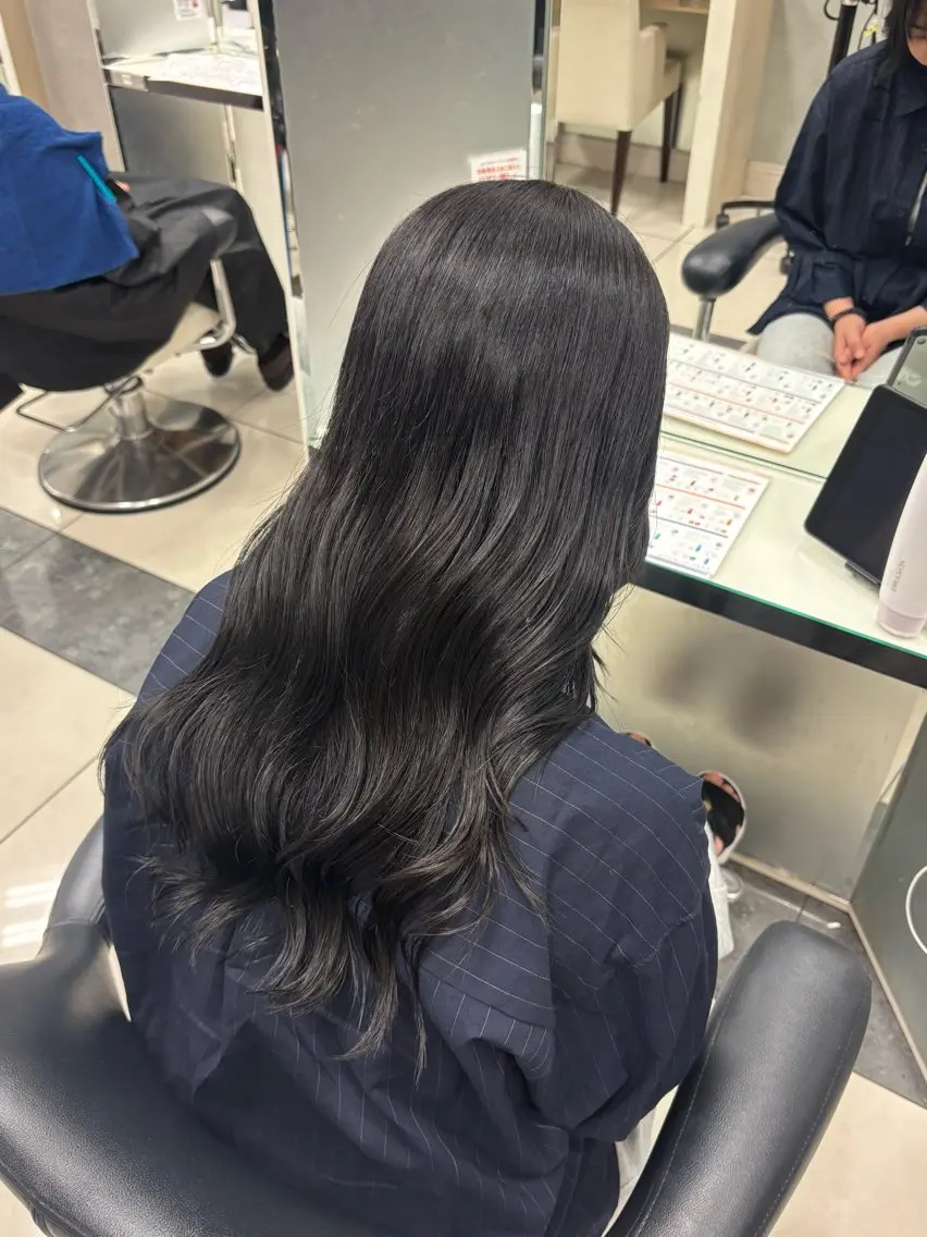 ロング カット ヘアカラー トリートメント インナーカラー/ ブリーチ/ことねのヘアスタイル