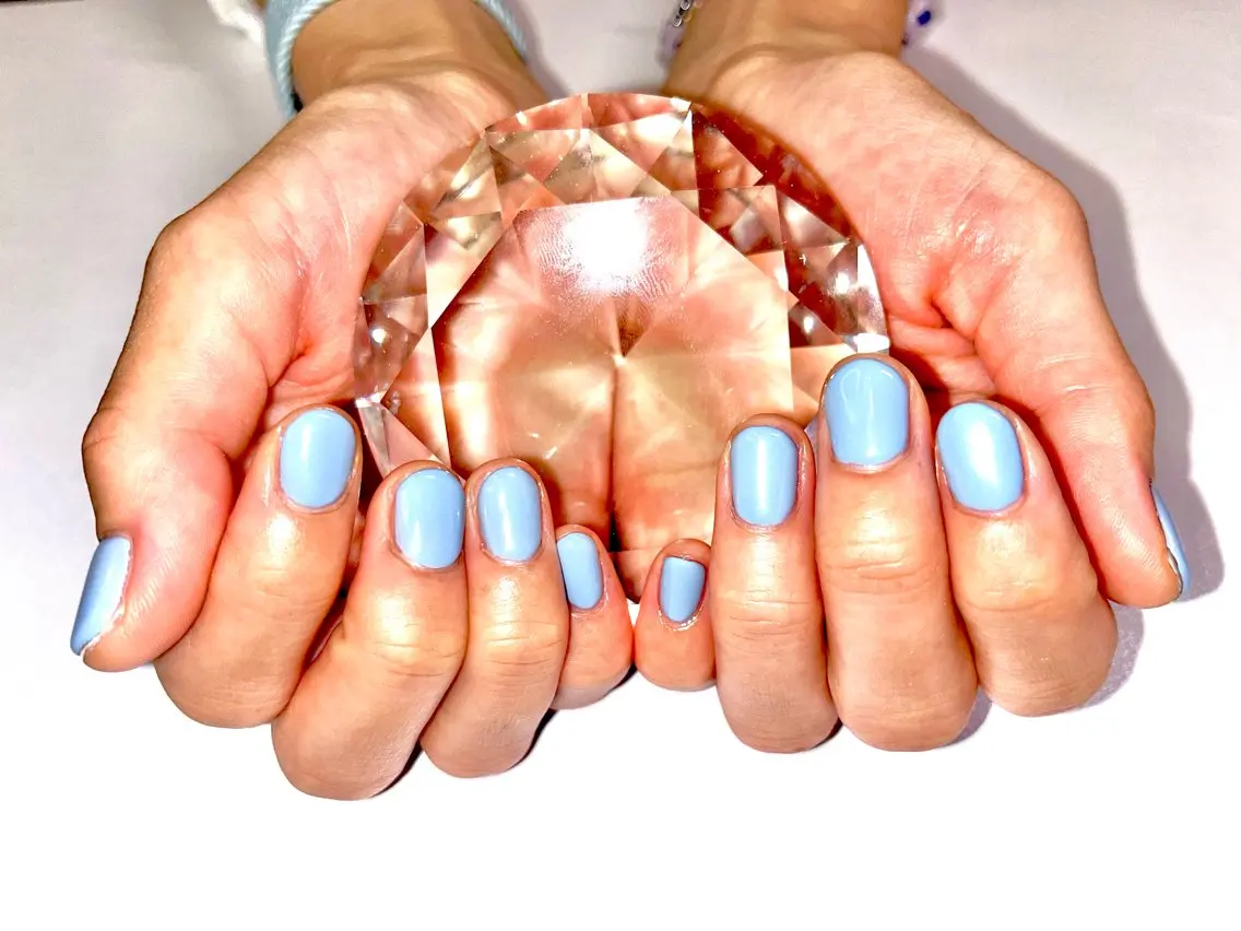 ネイル ブルー オフィスネイル ワンカラーネイル シンプルネイル ワンホンネイル ハンドネイル プライベートサロン N's Nailのネイルデザイン