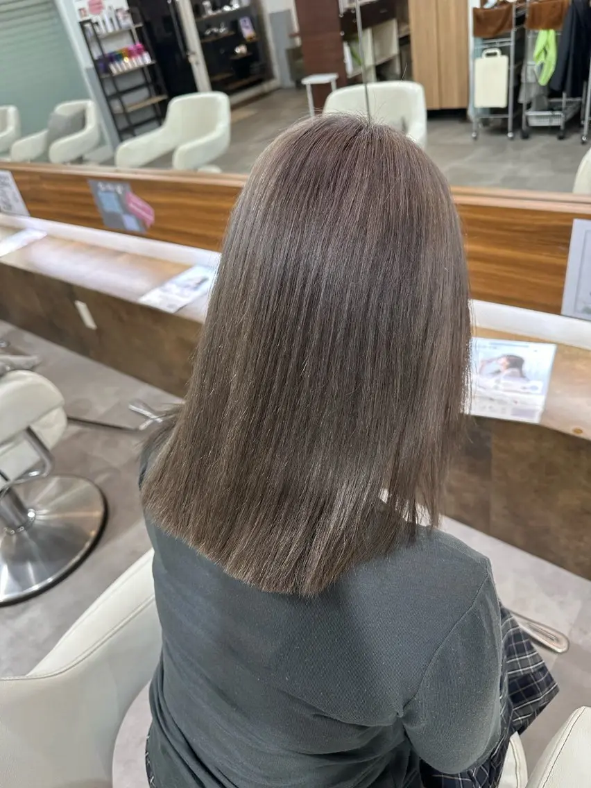ショート カラー ヘアカラー 我満 宏映のヘアスタイル