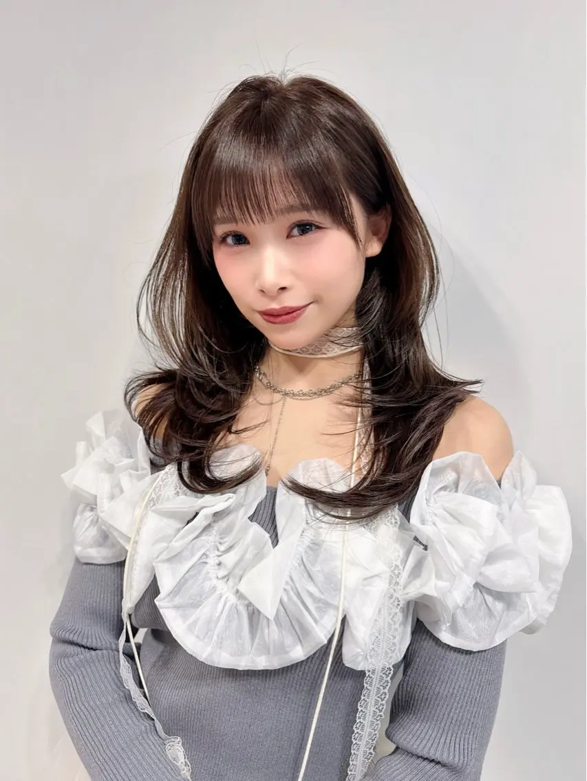 ミディアム カラー カット ヘアカラー トリートメント ヘッドスパ ヘアセット 韓国ヘア/レイヤー/ 顔まわり/りょーとのヘアスタイル