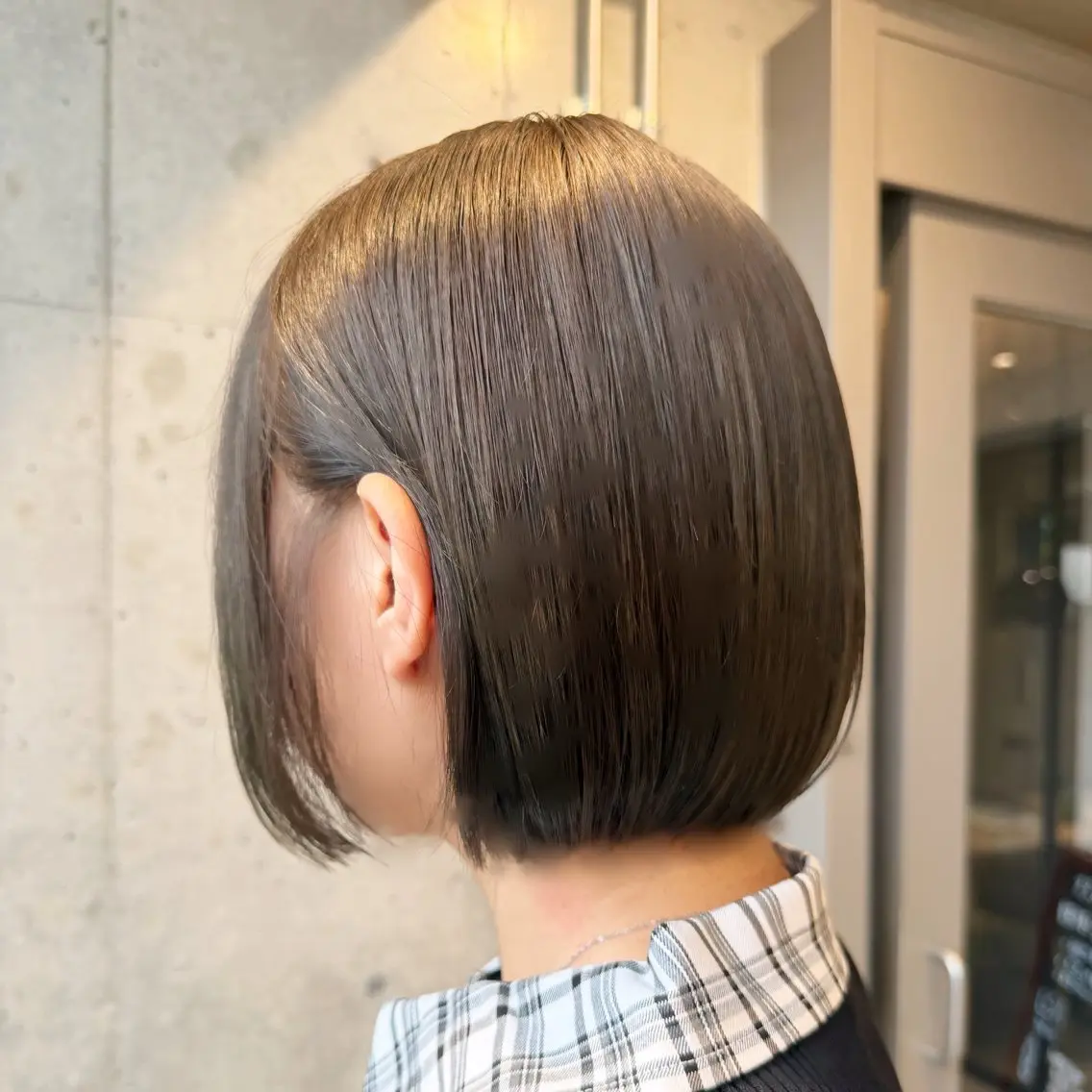 ミディアム カラー ヘアアレンジ カット ヘアカラー トリートメント 💥透明感カラー×レ イヤーボブリクト💥のヘアスタイル