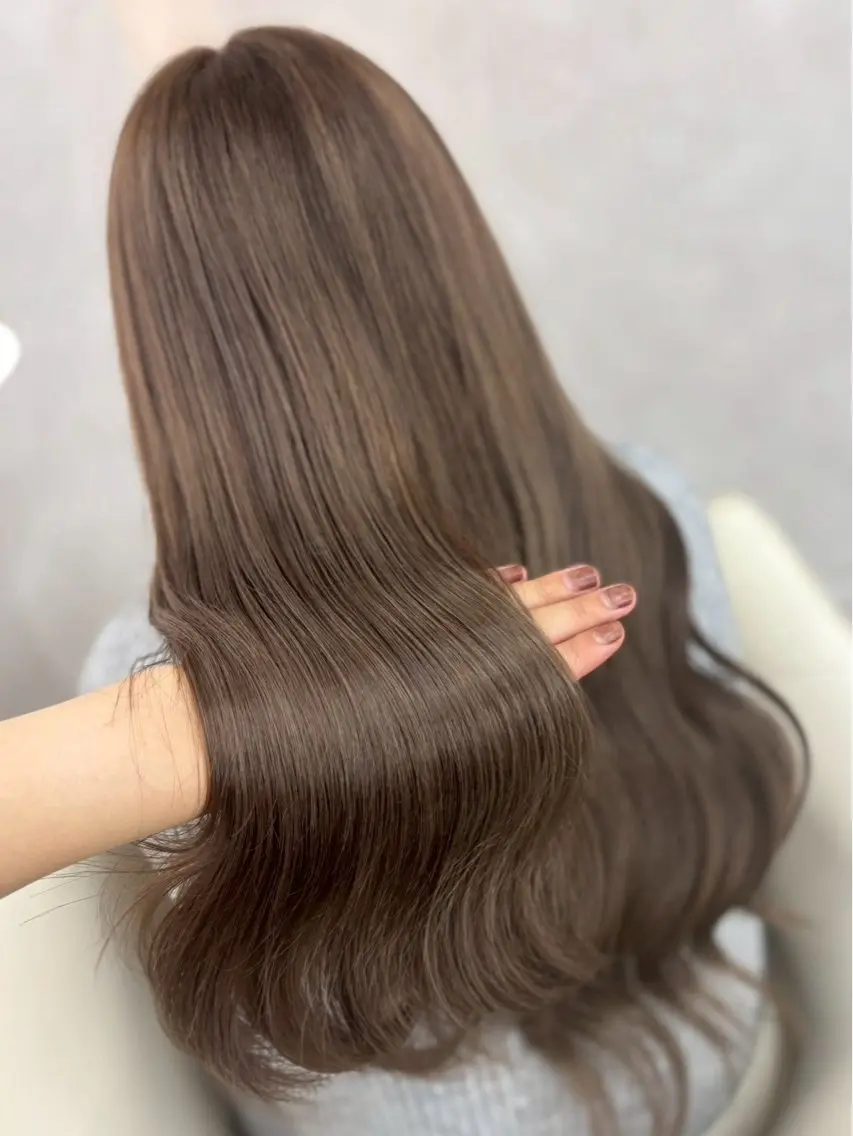 ロング カラー ベージュカラー ブリーチ ミルクティーベージュ ヘアカラー 🎀asumi🍓 モデル様募集中🎀のヘアスタイル