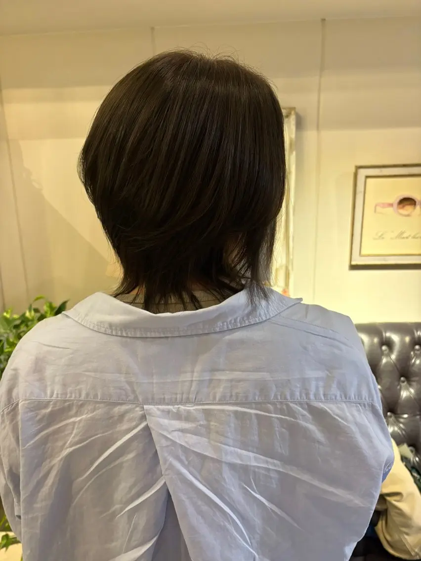 カラー ヘアカラー トリートメント イイダ ヒナのヘアスタイル