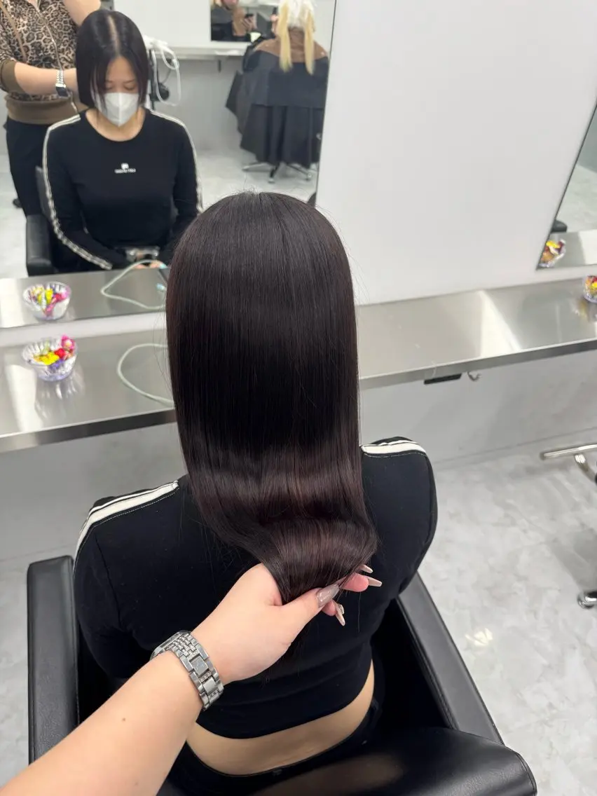 ロング うる艶🫧寒色カラー 💜🦋🫧ミズキのヘアスタイル