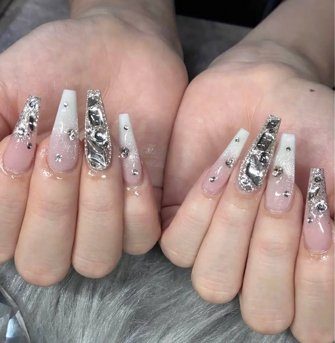 ネイル ハンドネイル u'i nail.eyeのネイルデザイン