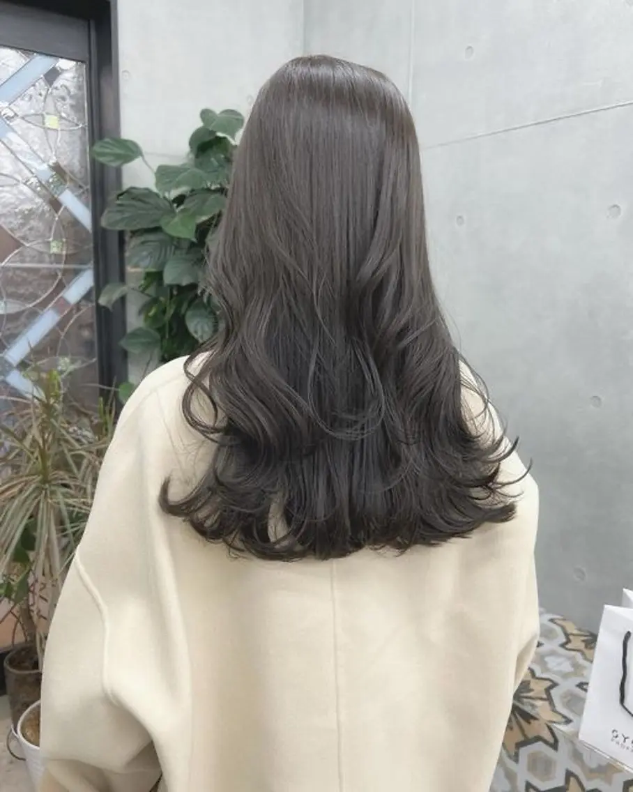 カラー 竹山 季杏のヘアスタイル