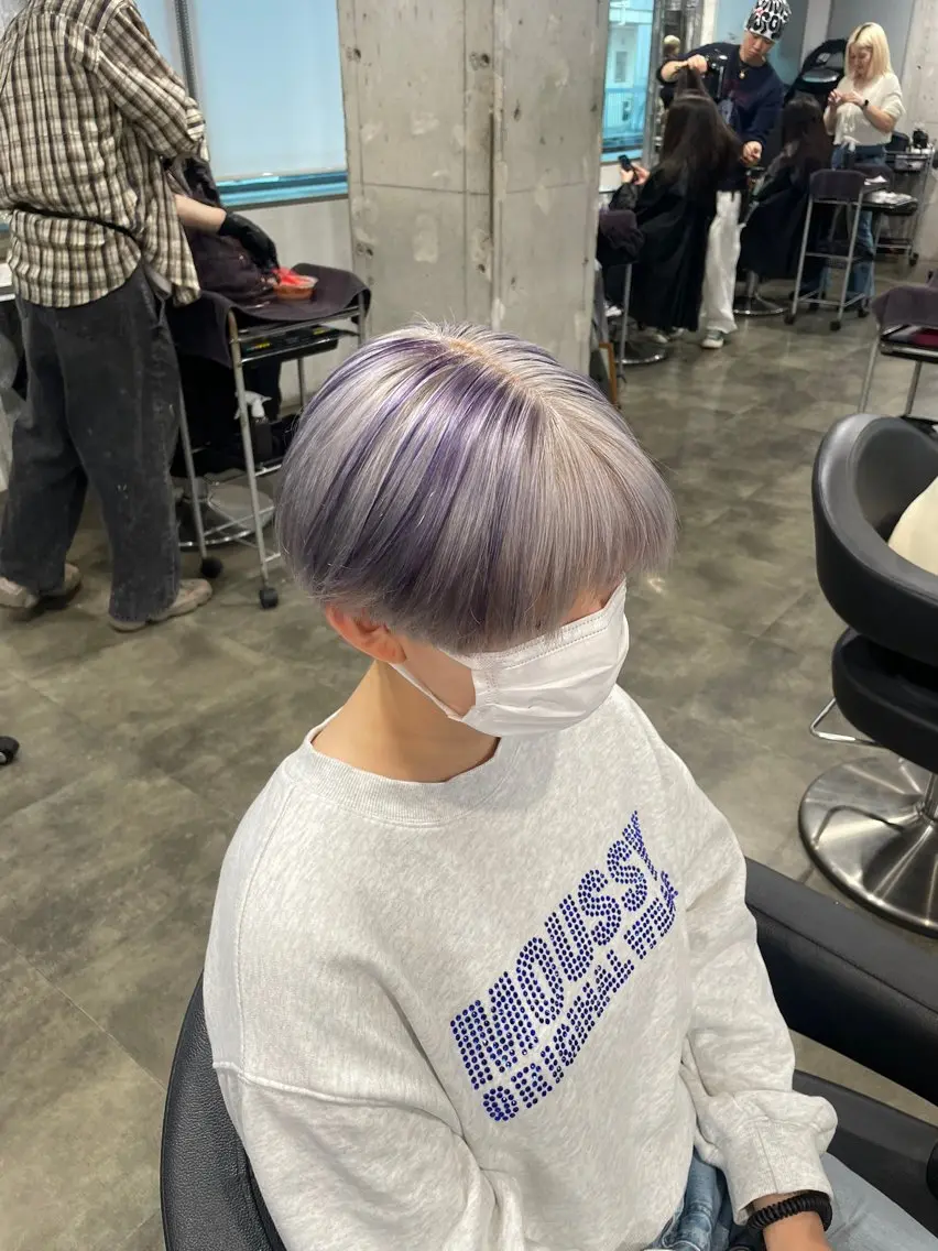 ショート カラー ヘアカラー トリートメント ハイトーン 横浜💞ミオのヘアスタイル