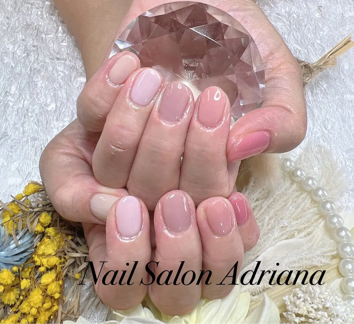 ネイル ADRIANA 大久保駅前徒歩2分のネイルデザイン