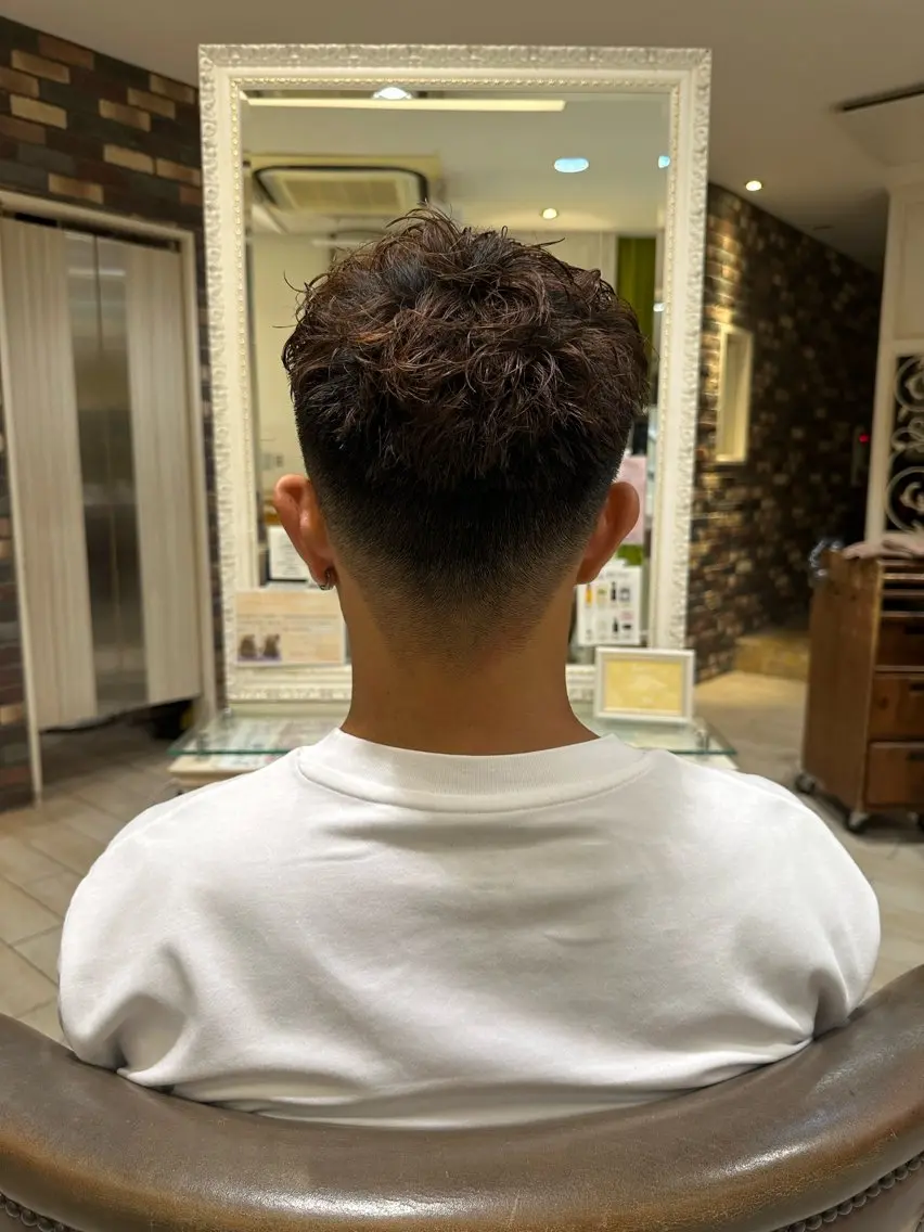 パーマ メンズ カット パーマ メンズパーマ特化🔥 ツイスパ/シャドウのヘアスタイル