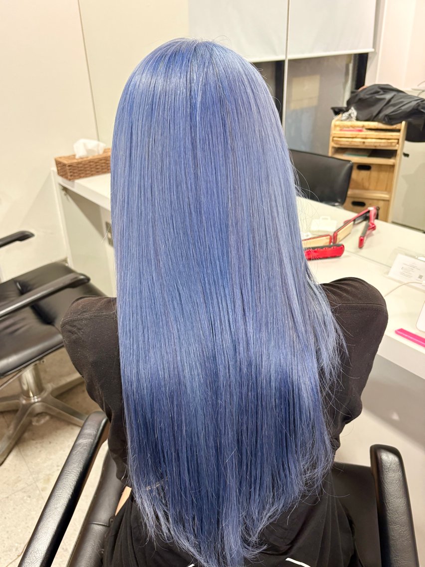 ロング カラー ヘアカラー 🩶ハイトーン × プルエク🩶MIWAのヘアスタイル