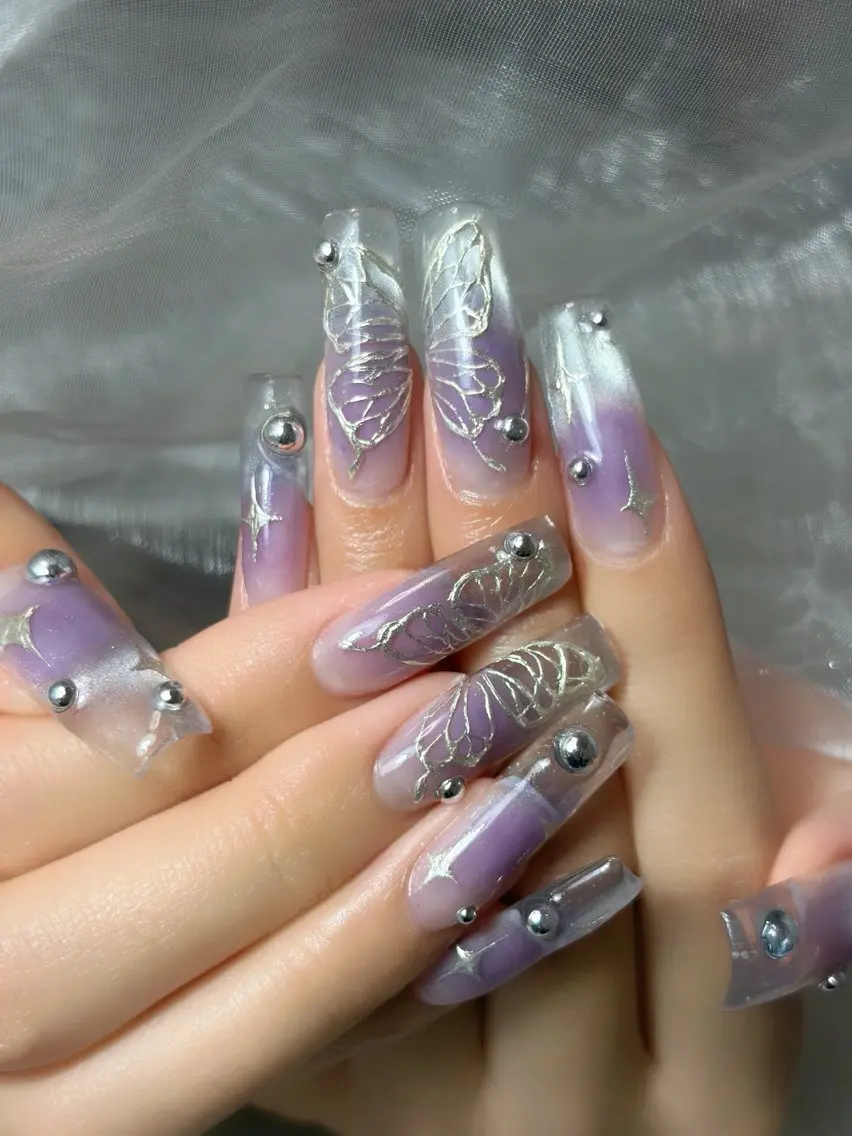 ネイル クリアネイル 長さ出し ロングネイル シルバー ハンドネイル nail room 凪のネイルデザイン