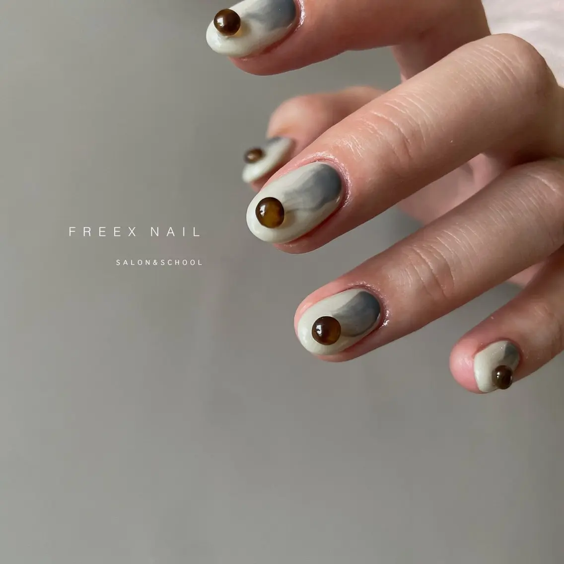 ネイル ハンドネイル フットネイル freex nail /ニュアンス/個性派のネイルデザイン