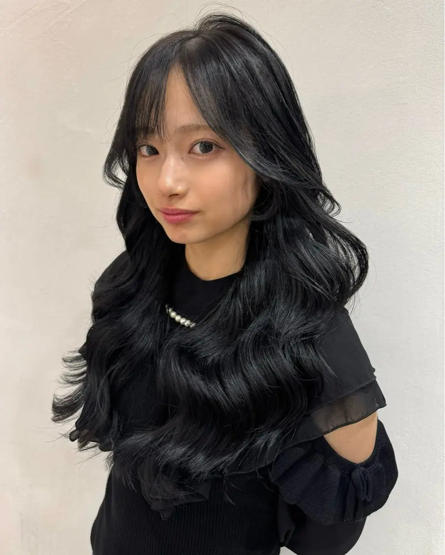 ロング カラー アッシュ 透明感カラー ダークグレー ダークグレージュ グレージュ カット ヘアカラー トリートメント ヘアセット 韓国レイヤー🇰🇷 韓国研修◎渋谷カイトのヘアスタイル