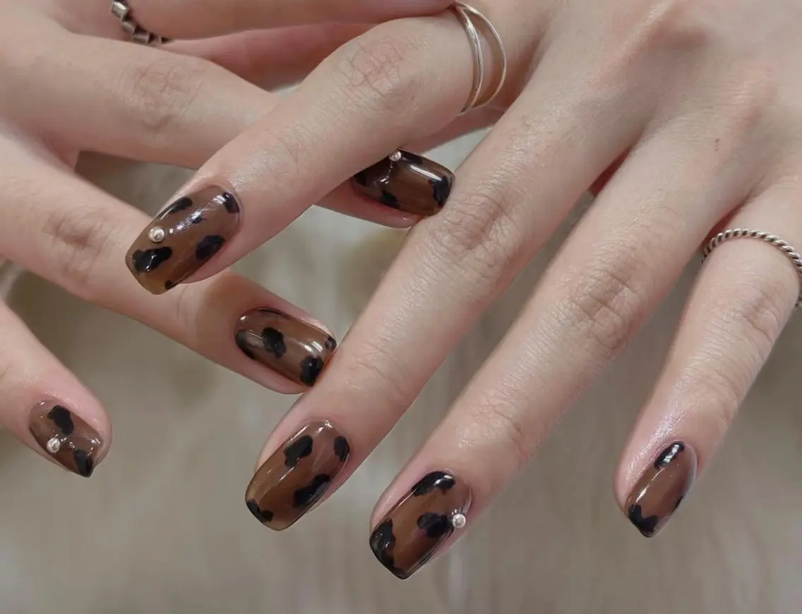 ネイル ハンドネイル ハンドケア 🍑 momo_nailのネイルデザイン