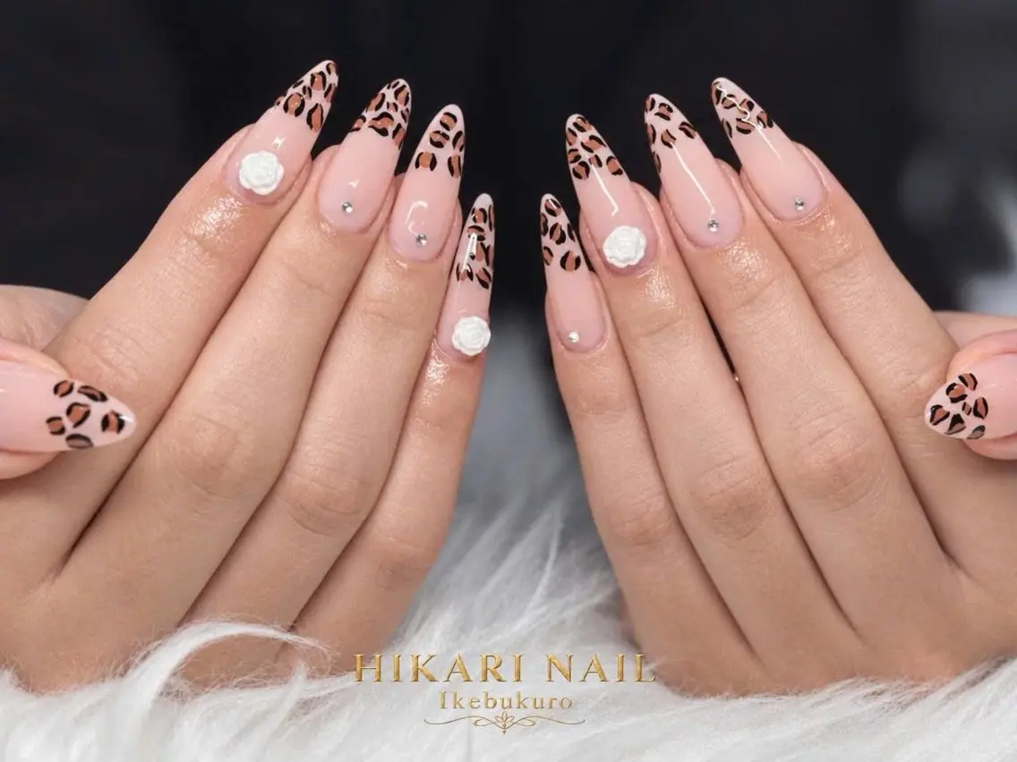 ネイル チークネイル 長さ出し フレンチネイル ガーリー ハロウィン ハンドネイル HikariNail Ikebukuroのネイルデザイン