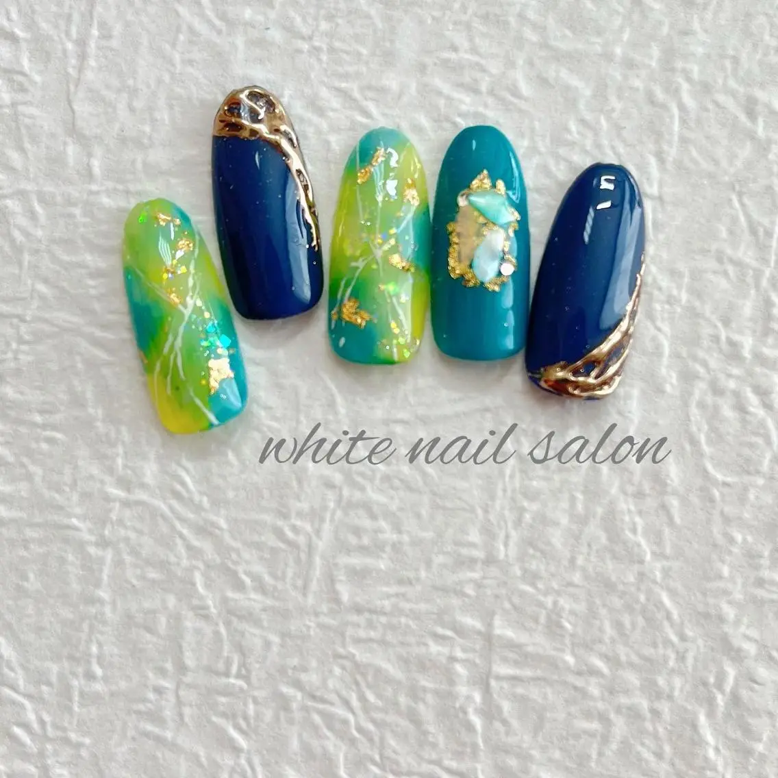 ネイル ジェルネイル ハードジェル ラメ(グリッター) 持ち込み ソフトジェル ハンドネイル white nail salonのネイルデザイン