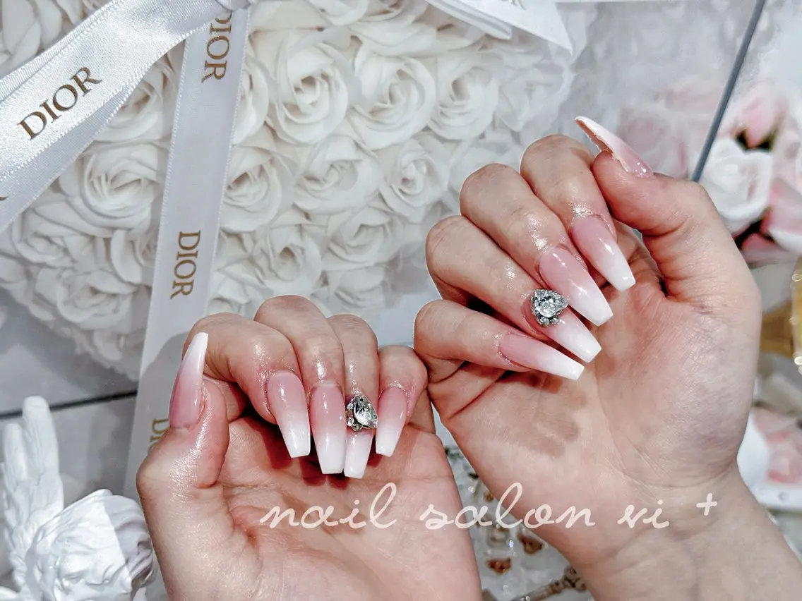 ネイル ハンドネイル ✨Nailsalon Vi+✨のネイルデザイン