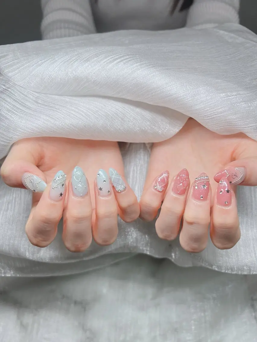 ネイル 長さ出し グラデーション 卒業式 キラキラネイル マグネットネイル ハンドネイル Lee Nails チップ長さだし専門店のネイルデザイン