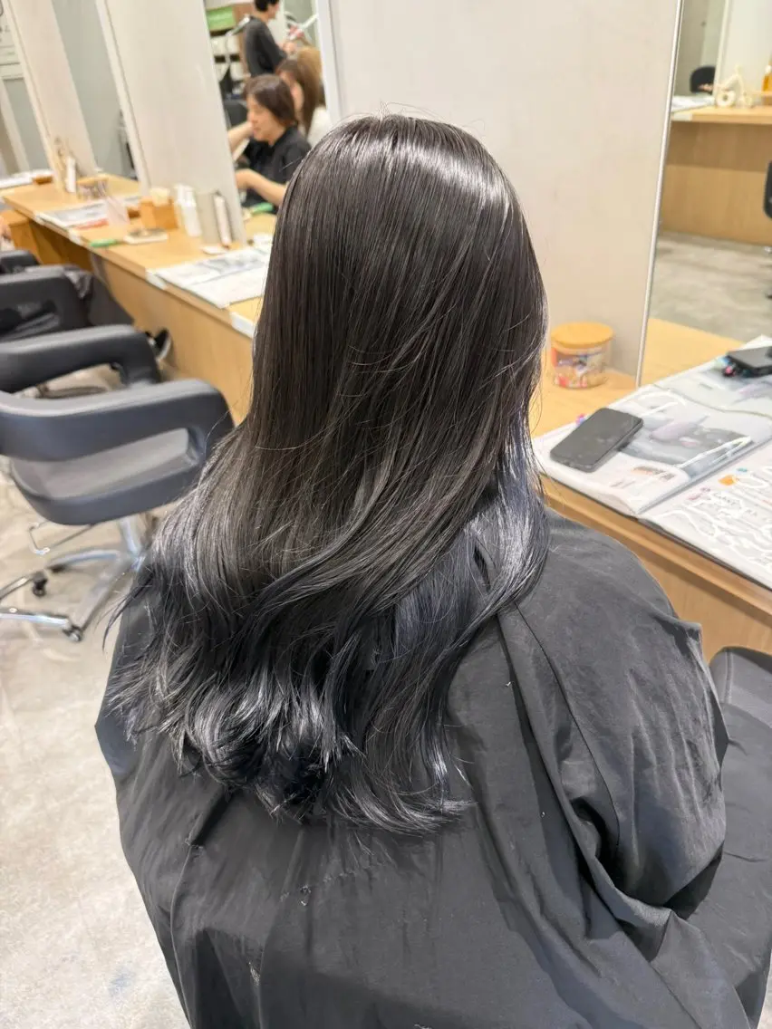 ロング カラー 透明感カラー イルミナカラー カット ヘアカラー トリートメント 巻ける髪質改善🫧ハ イライト/永田汰伊智のヘアスタイル