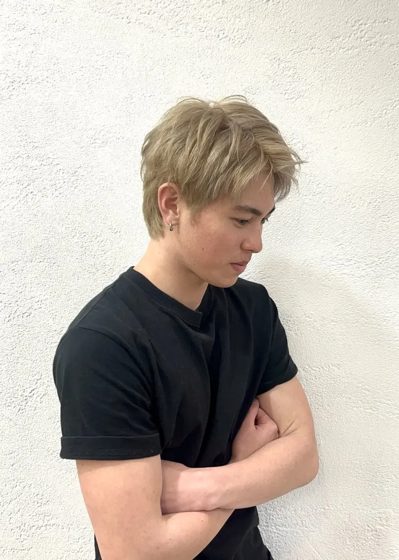 カラー メンズ メンズブリーチ ブリーチ 透明感カラー デザインカラー 髪質改善 山本梨華/ 透明感カラーのヘアスタイル
