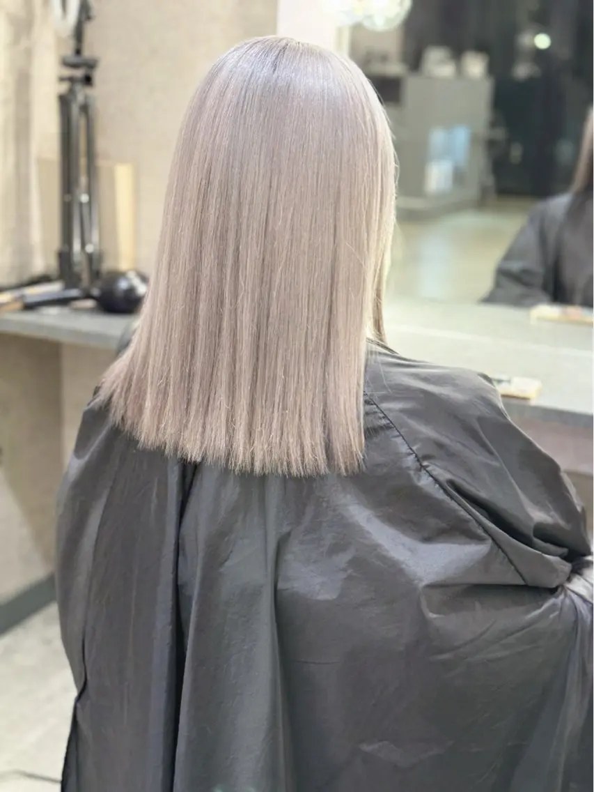 ミディアム ヘアカラー トリートメント Noe心斎橋 堀田 朋宏のヘアスタイル