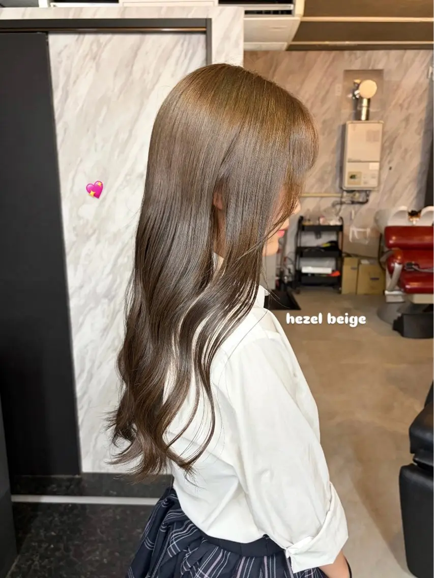 ロング カラー ベージュカラー 透明感カラー ヘーゼル ヘアカラー aina/心斎橋 /難波/艶髪/カラーのヘアスタイル