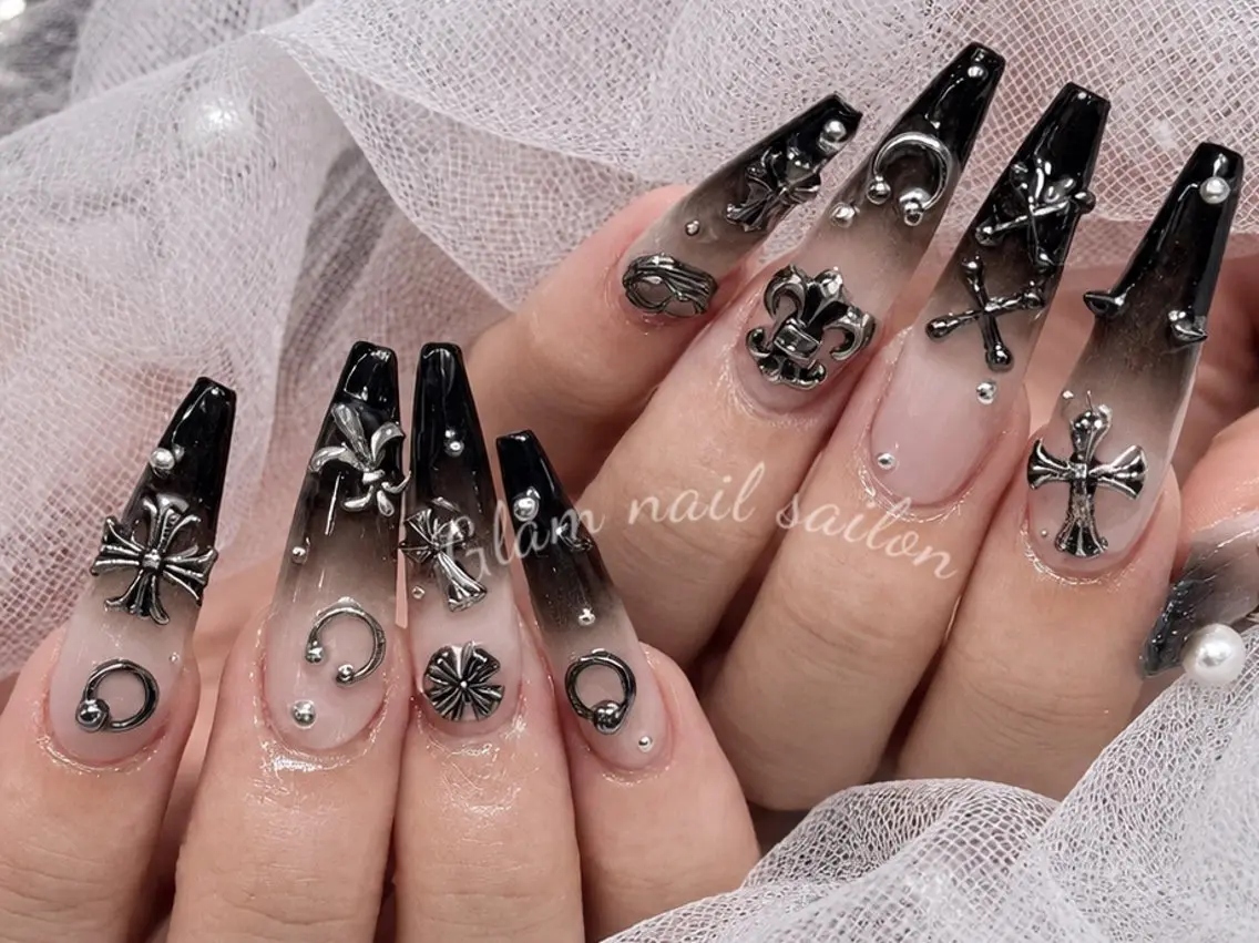 ネイル ハンドネイル エツメ💅 長さ出し🎀デザインのネイルデザイン