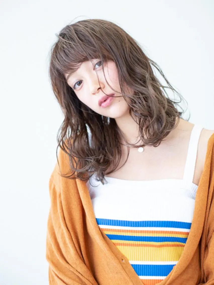 ‼️話題のカラー剤‼️髪再生イルミナor透明感アディクシー✨カット✨艶補修力TOKIOトリートメント💕の写真