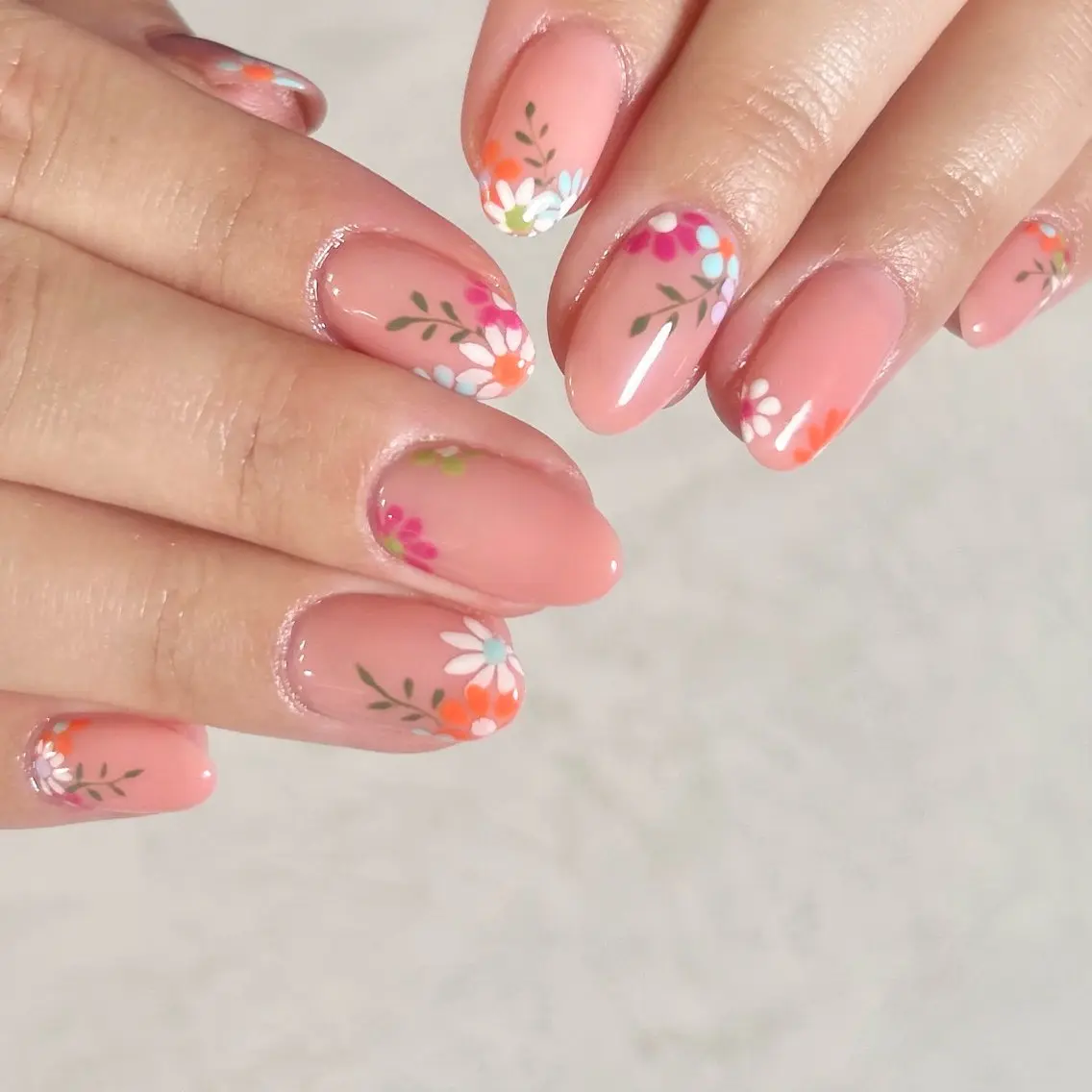 ネイル ハンドネイル muum_nail 新宿2分 三丁目1分のネイルデザイン
