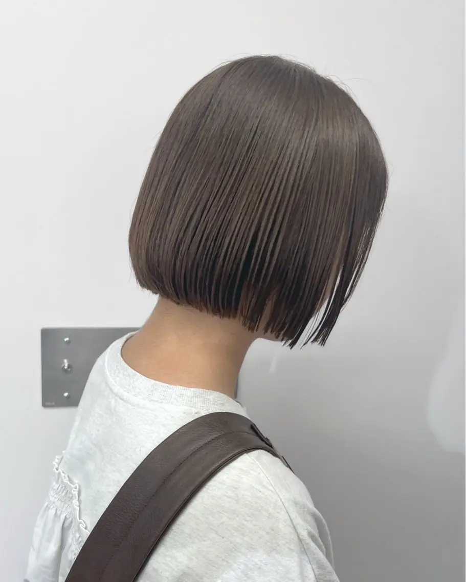 ショート カラー グレージュ ボブ 🌿ダブルカラー/ 明大前/中村渓太のヘアスタイル