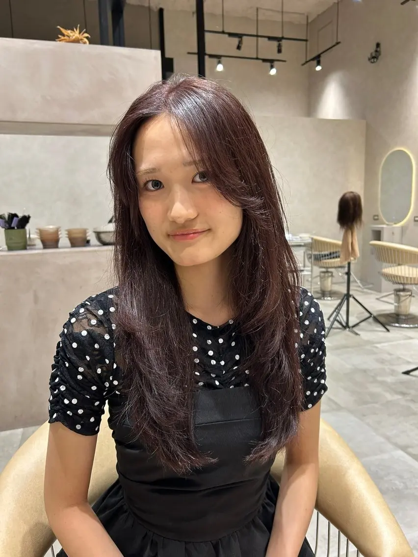 【⚜️ミニモ限定価格⚜️】ブリーチ無しワンカラー＋艶トリートメントの写真