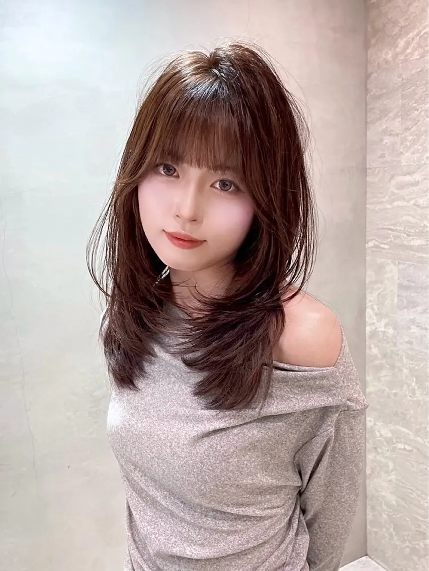 ミディアム MOKA🫧透明感カ ラー/縮毛矯正のヘアスタイル