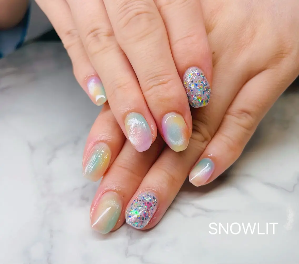 ネイル ハンドネイル ハンドケア SNOW LITのネイルデザイン