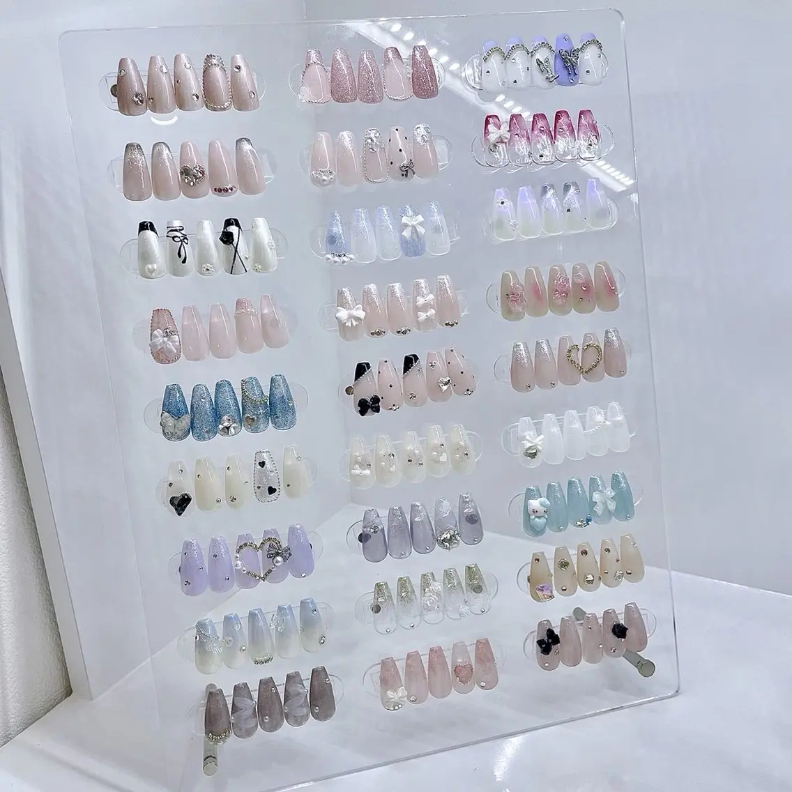 ネイル ハンドネイル M2beauty Renaのネイルデザイン