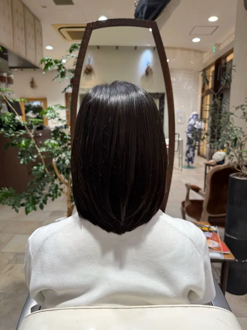 ミディアム カット 藤本 理愛のヘアスタイル