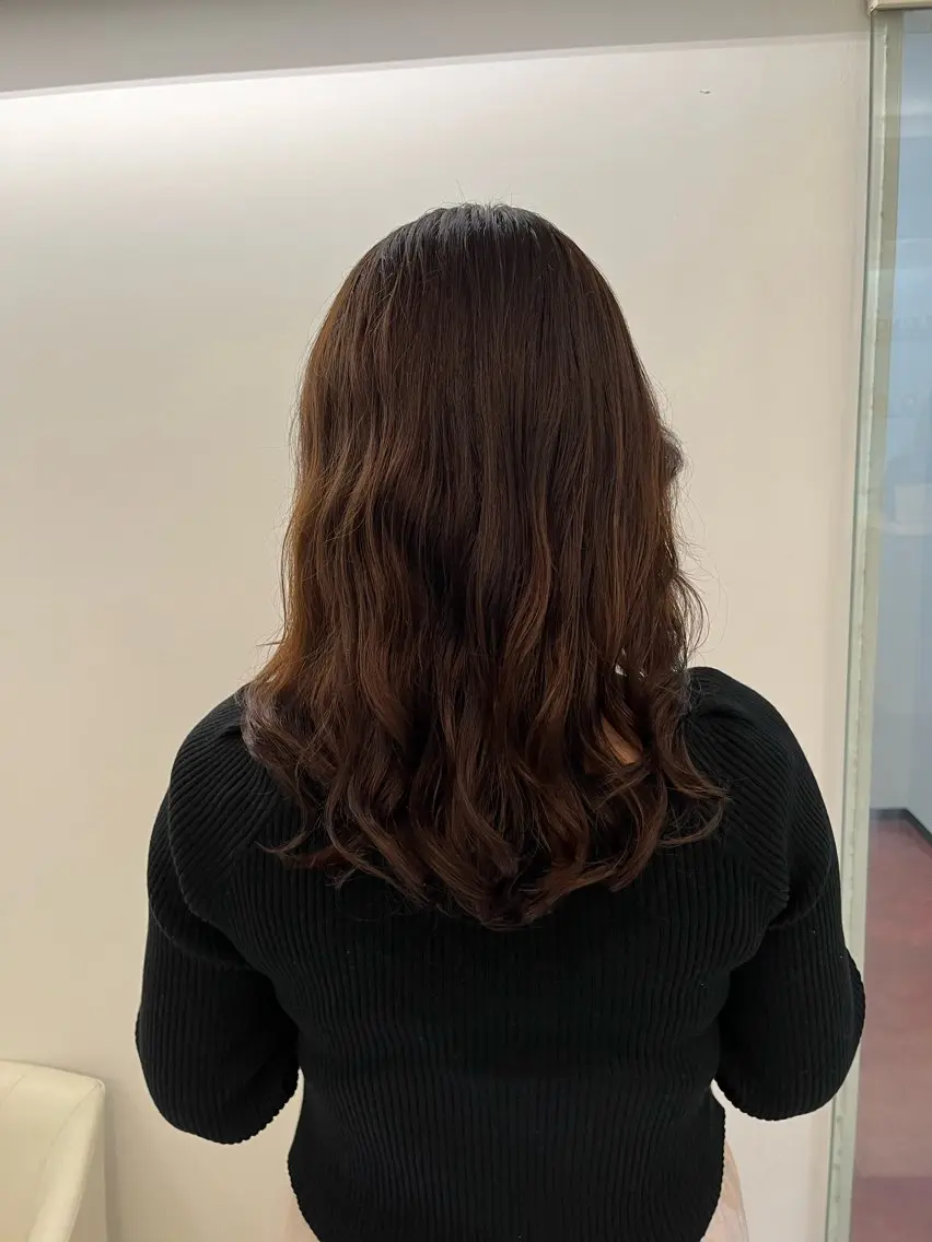 ロング 韓国風ヘア トリートメント カット パーマ トリートメント コテ巻き風パーマ 藤澤　知彌のヘアスタイル