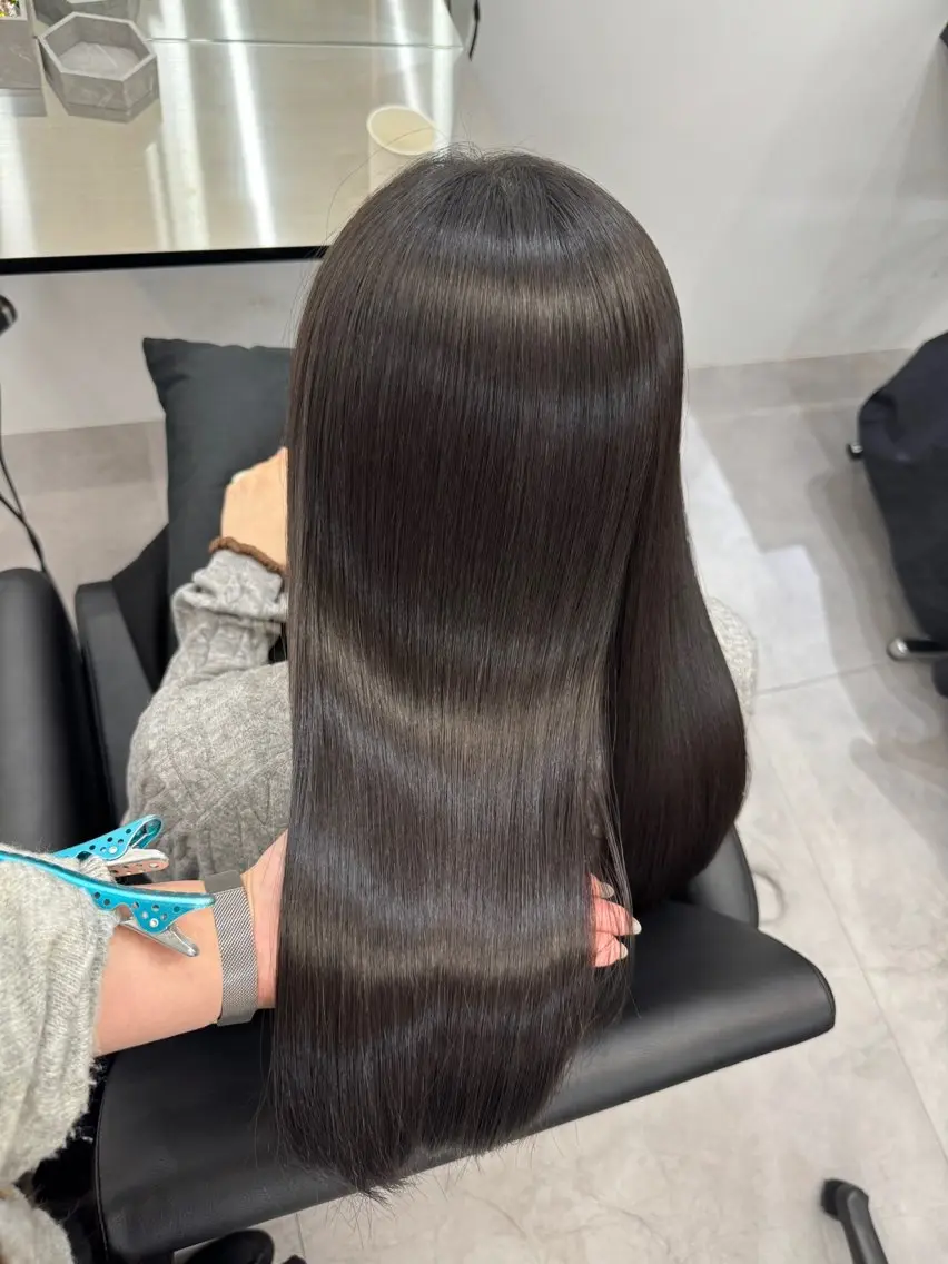 セミロング カラー カット ヘアカラー 縮毛矯正 トリートメント 髪質改善/縮毛矯正 /青山 早希🐾のヘアスタイル