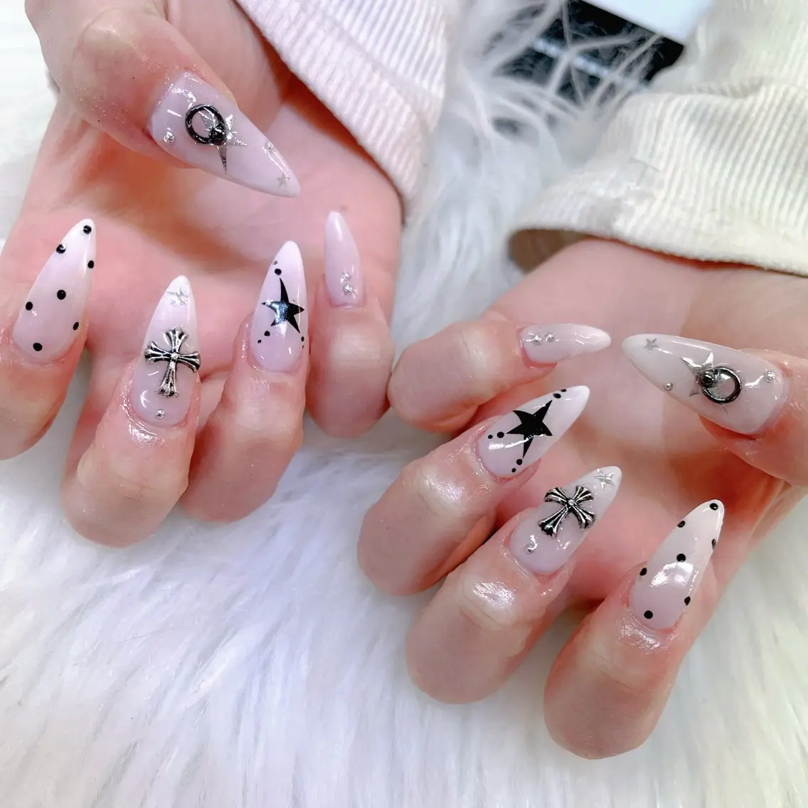 ネイル アートネイル スカルプネイル ⠀ ⠀ ⠀ 𝕟𝕖𝕚𝕣𝕠のネイルデザイン