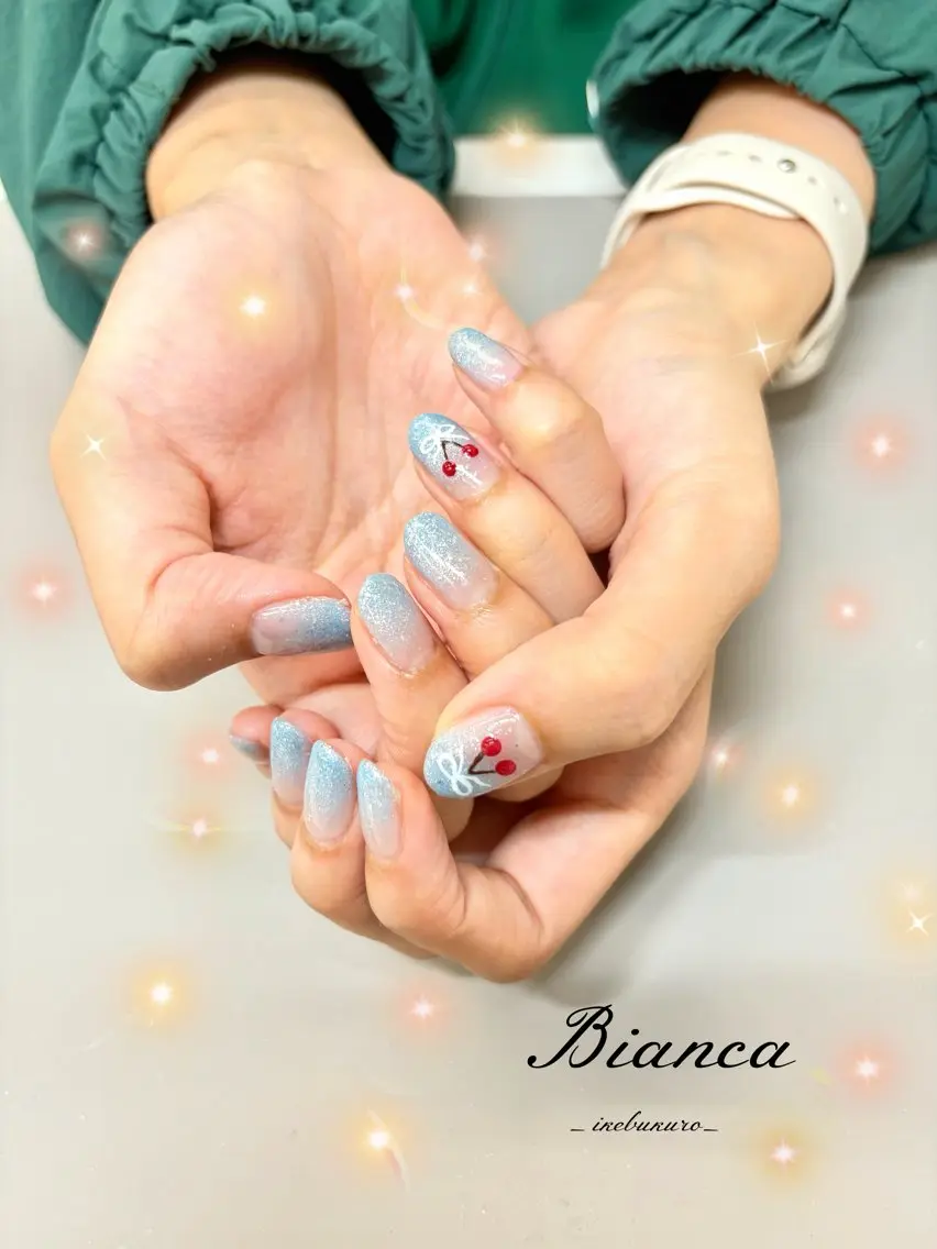 ネイル ラメ(グリッター) ラメグラデーション ハンドネイル NODOKA 池袋 ／ちゅるんネイル🎀のネイルデザイン