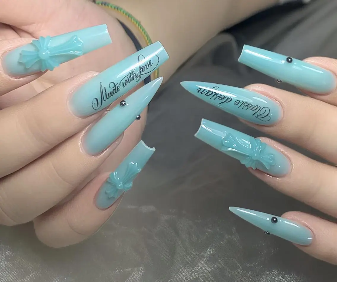 ネイル ハンドネイル Pure&Rich Nailのネイルデザイン