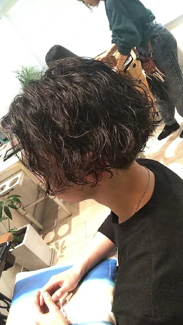 【♥️MEN'S ♥️】カット★パーマ★水トリートメントの写真