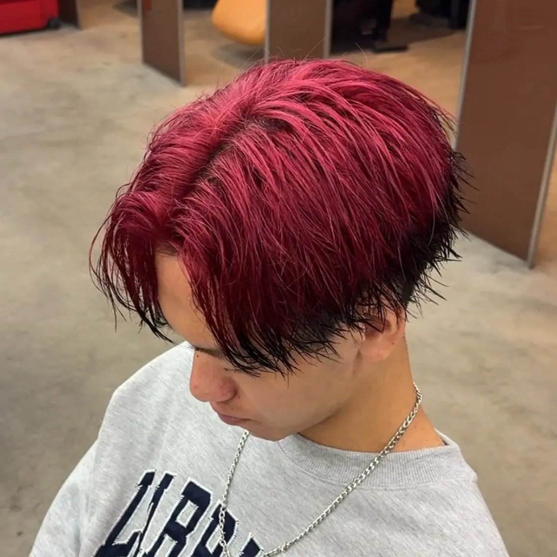 ショート カラー メンズ レッドカラー カット ヘアカラー メンズカラー指名率 1位🌈koikeのヘアスタイル