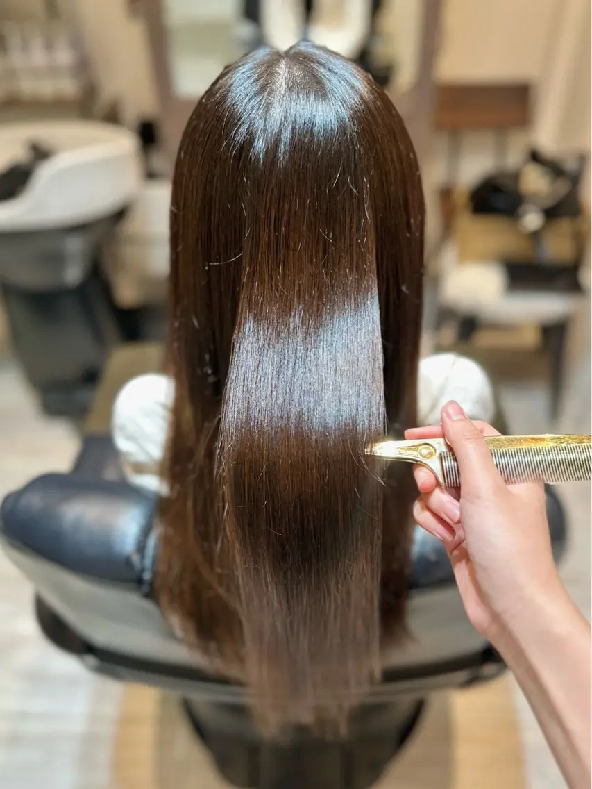 ロング 酸性ストレート 江原 優那のヘアスタイル