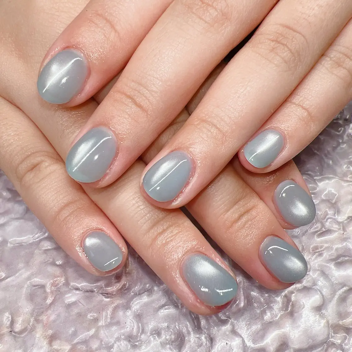 ネイル ブルー クリアネイル ハンドネイル マグ🧲等なんでも ワンカラー5700円のネイルデザイン