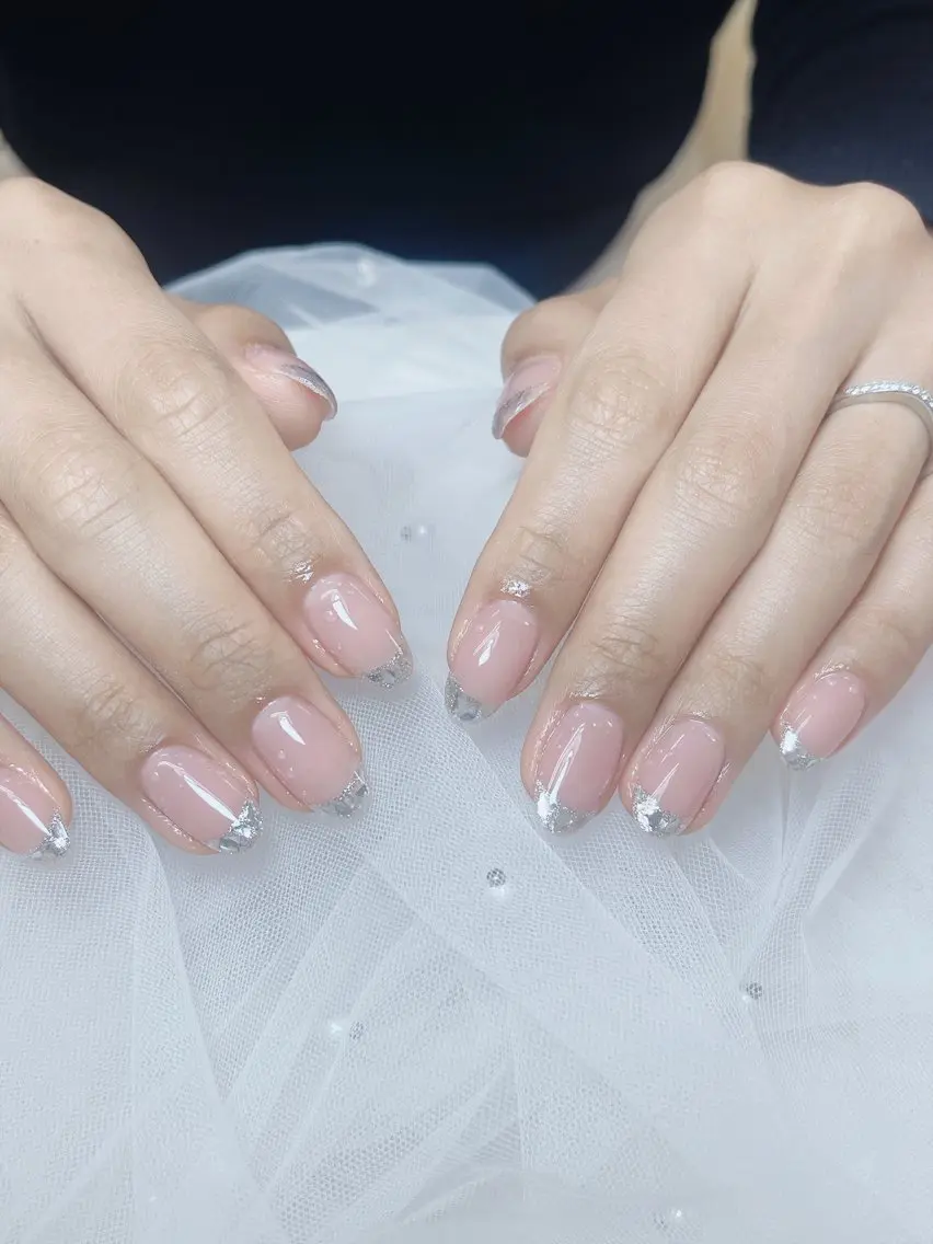ネイル チークネイル 成人式 フレンチネイル グラデーション 氷ネイル・うるうるネイル ハンドネイル DUO MI nail salonのネイルデザイン