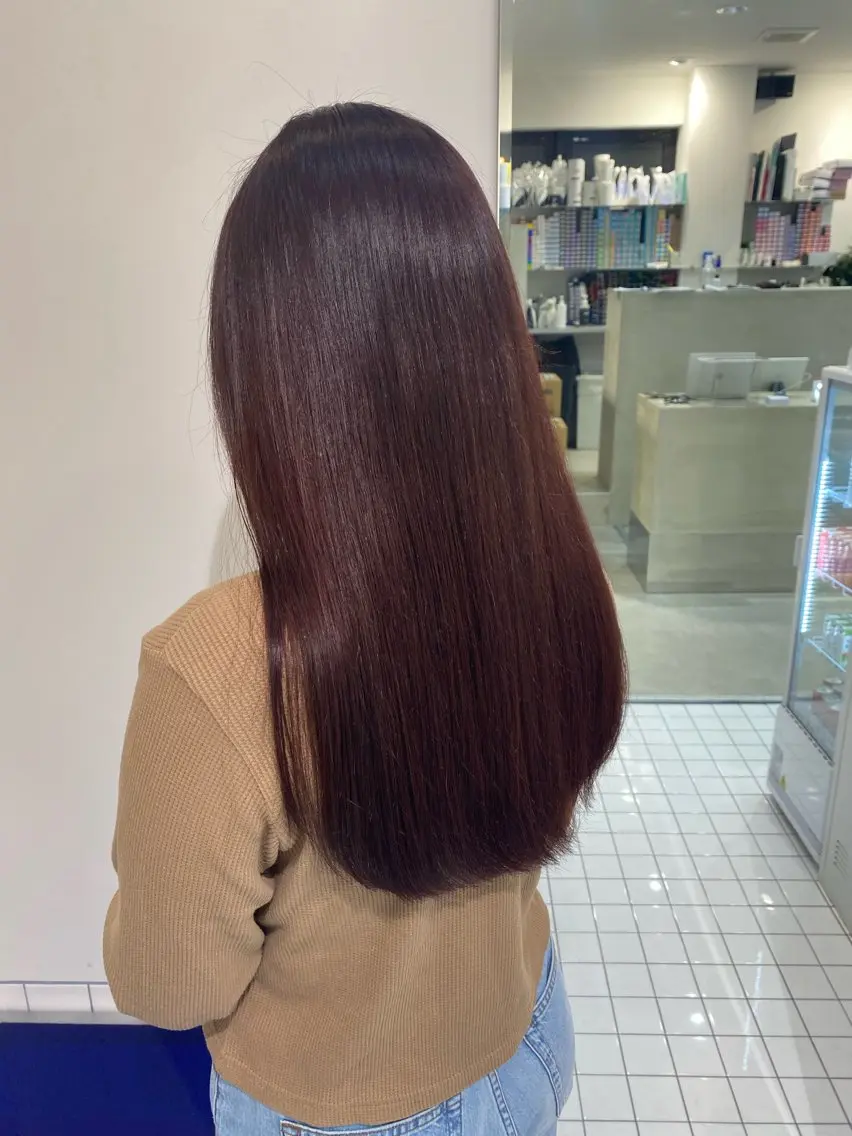 カラー カシス ピンクカラー 漆崎 相美のヘアスタイル
